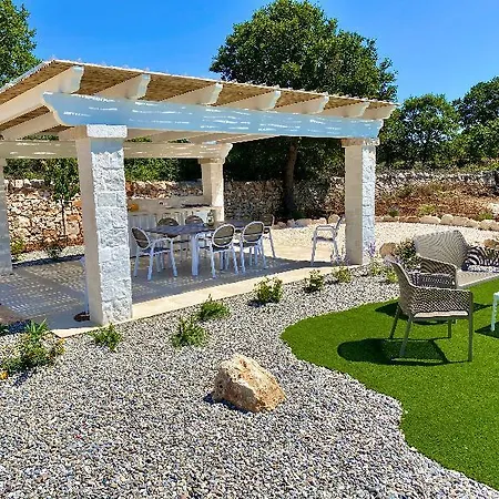 Luxury Trulli Whit Private Pool 5*